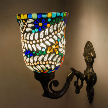 DEVBEADS White Glass Mosaic Wall Bracket Light (50 Watts, 17cm)